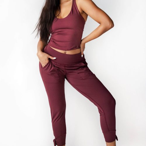 1117 MAROON FULLBODY min