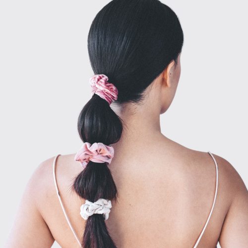 3188 Hair lifestyle velvet scrunchie blush mauve 1280x1280px