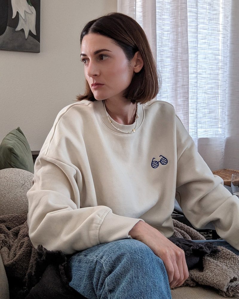 CreamSweatshirt2