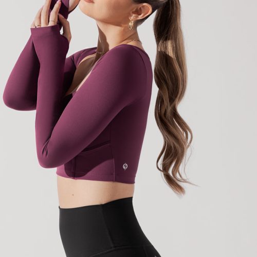 SoHoSweetheartLongSleeveCropTop Plum B1008 0938 Edit