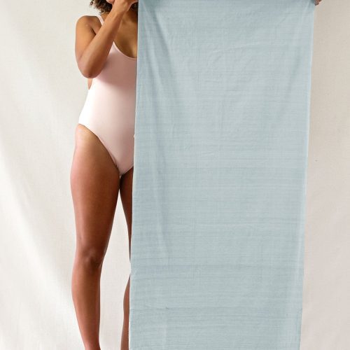 Towel Standing Blue WEB