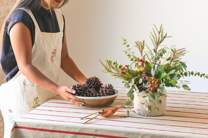 galley fen red stripe linen tablecloth 321848