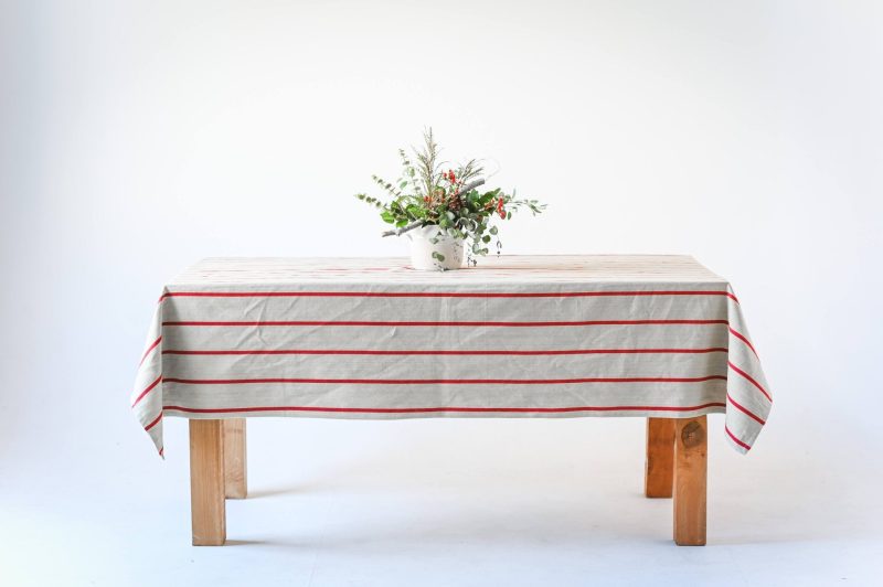 galley fen red stripe linen tablecloth 950664