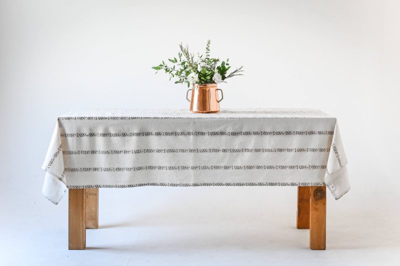 galley fen walnut leaf tablecloth 517193