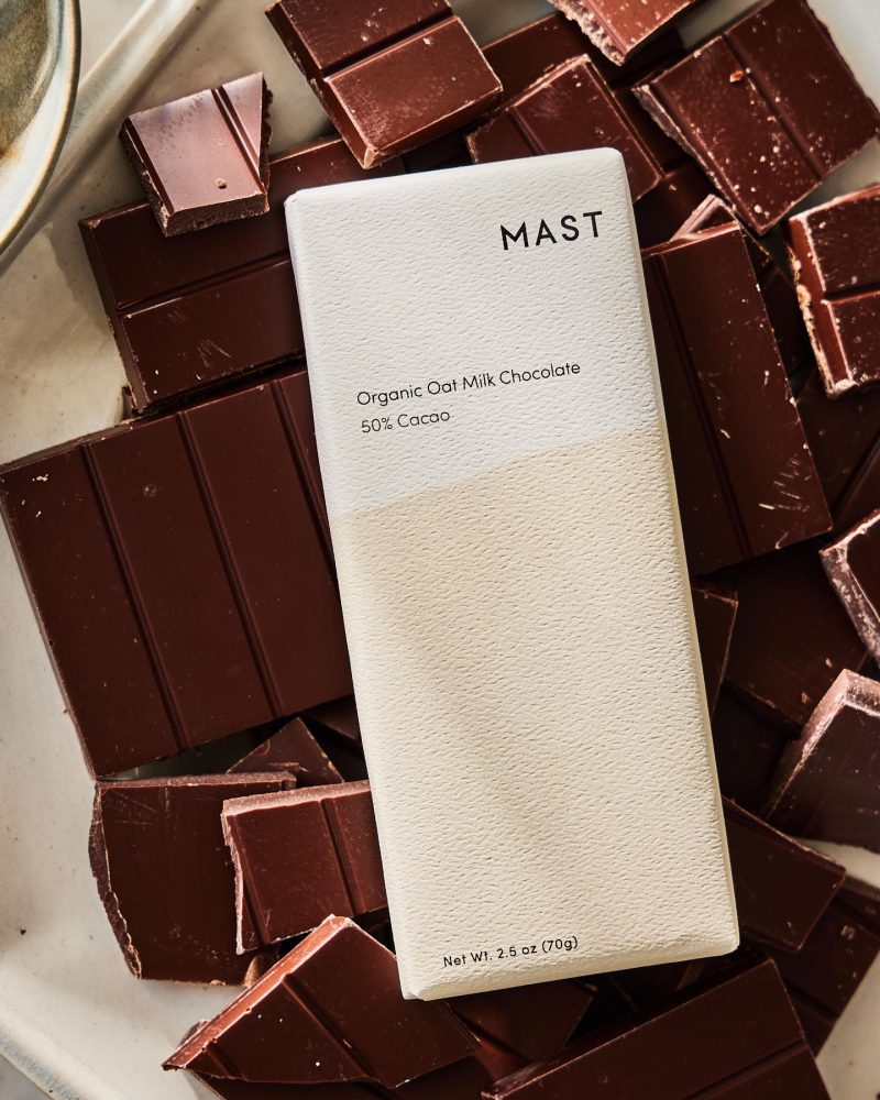 mast market organic oat milk chocolate 50 cacao 667438