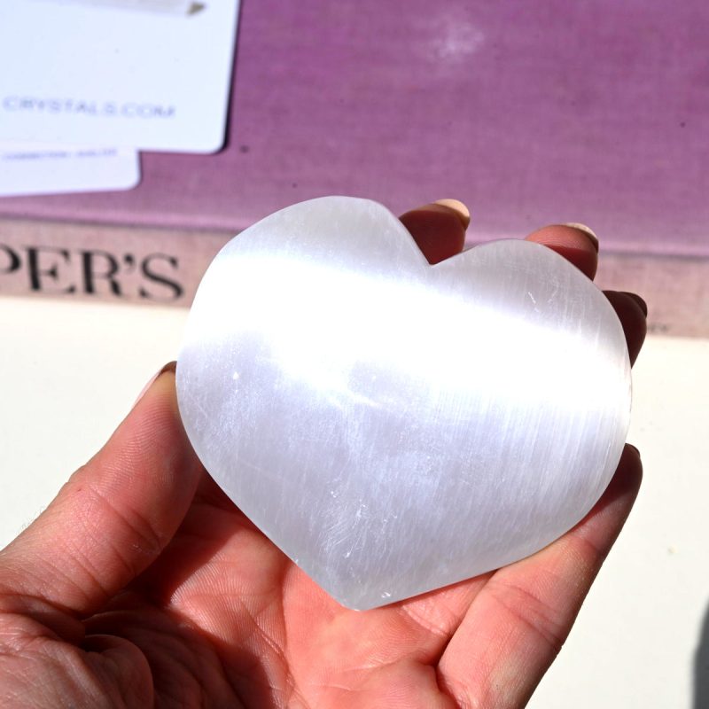 selenite heart 2.5in 13